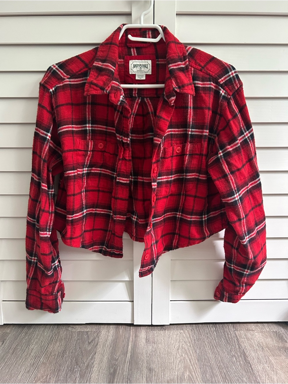 American Eagle Outfitters Red Plaid Cropped Shirt